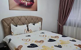 Chic Studio- Place To Remember
